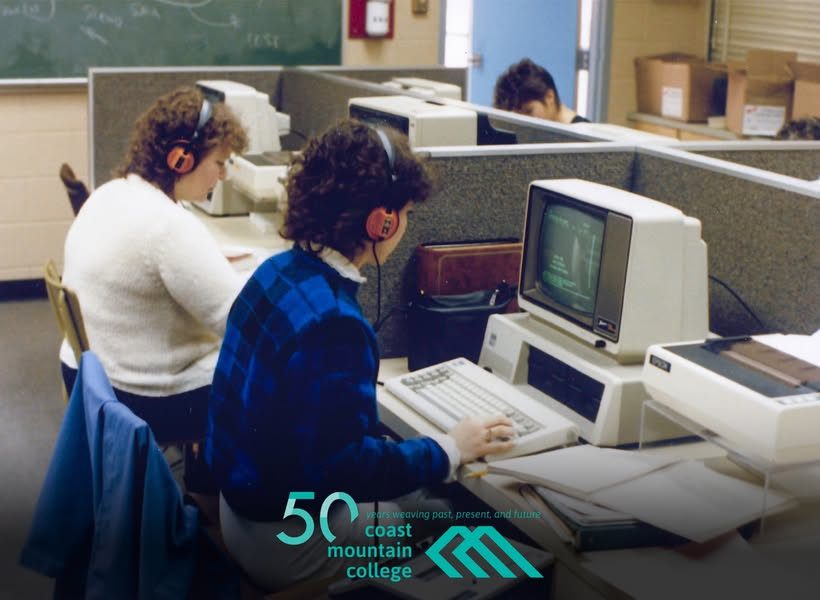 Archive photo: students in the CMTN computer lab, Terrace, 1987